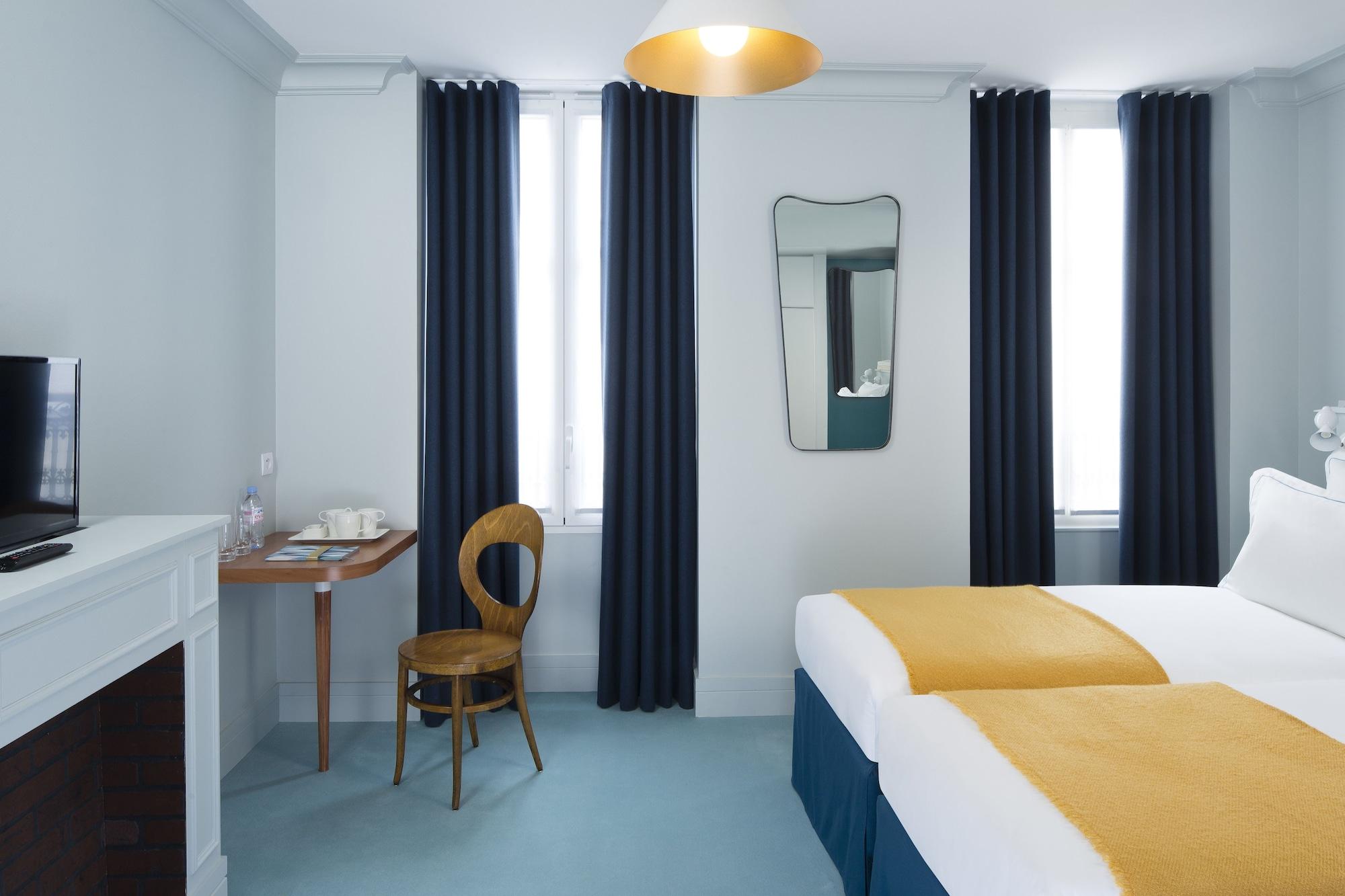 Hotel Celeste Batignolles Montmartre Paris Bagian luar foto
