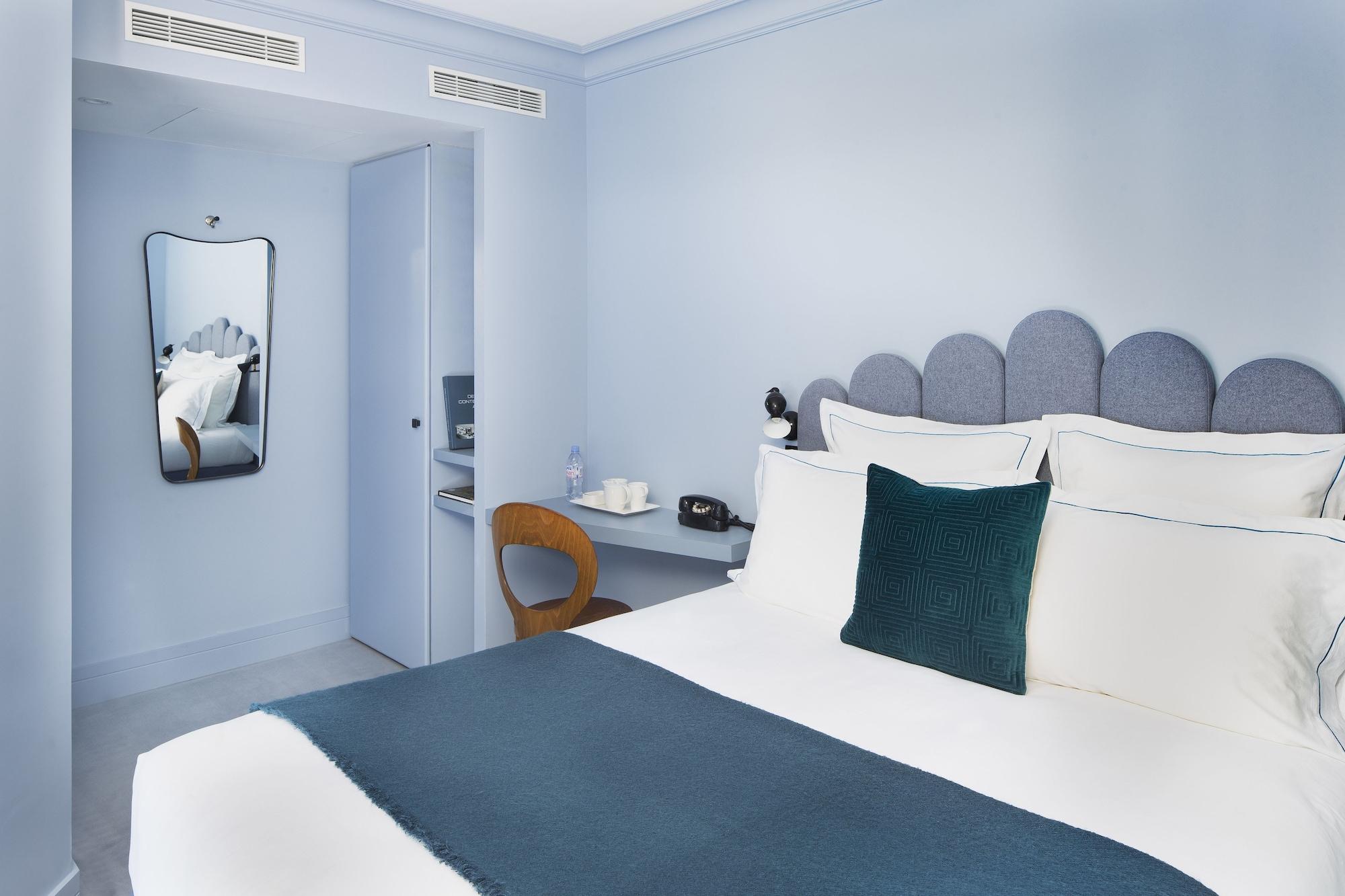 Hotel Celeste Batignolles Montmartre Paris Bagian luar foto